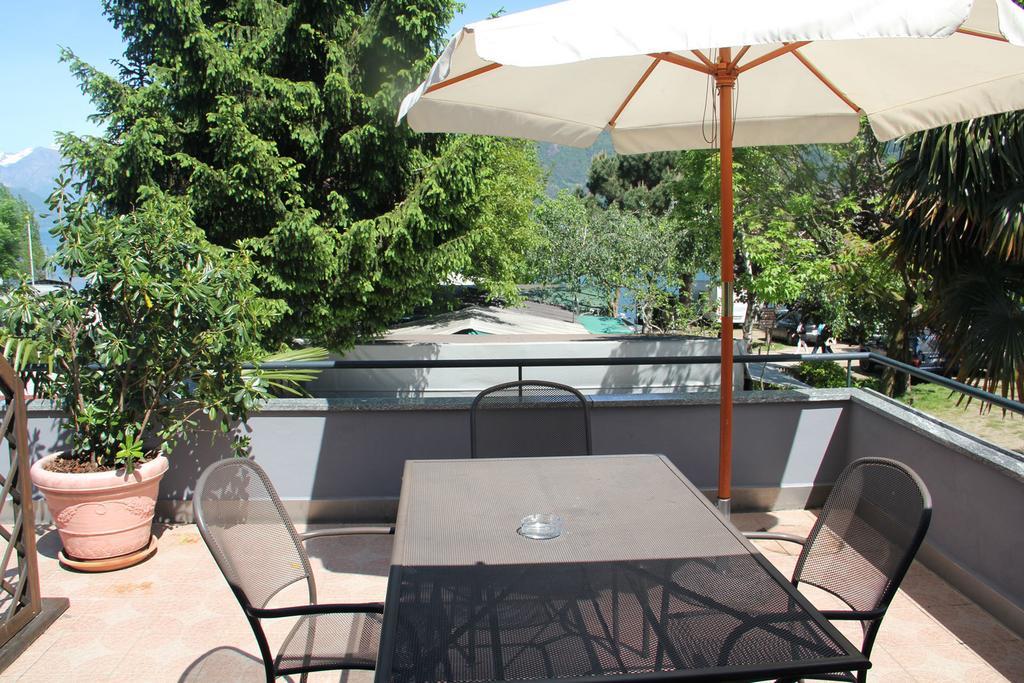 Veranda Beach Apartment Pianello Del Lario 客房 照片