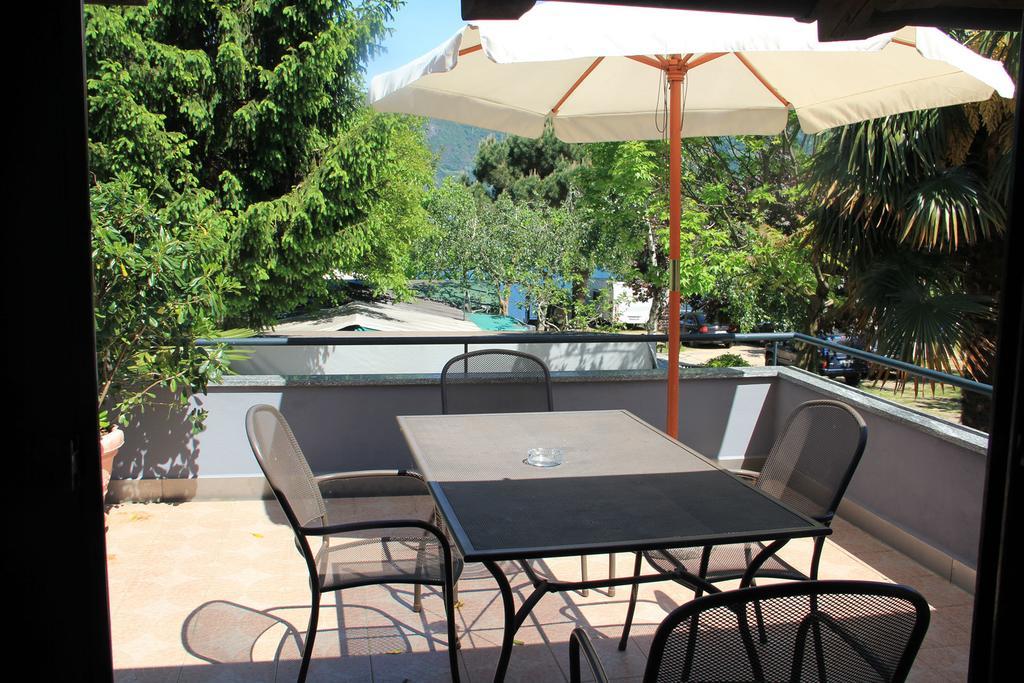 Veranda Beach Apartment Pianello Del Lario 客房 照片