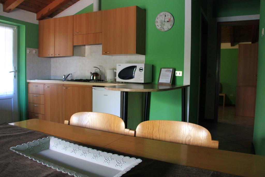 Veranda Beach Apartment Pianello Del Lario 客房 照片