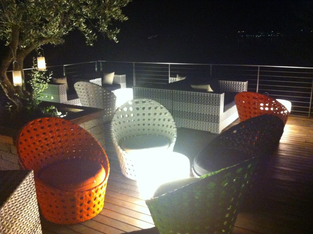 Veranda Beach Apartment Pianello Del Lario 外观 照片